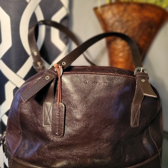 Purses - Picture 2 of 6